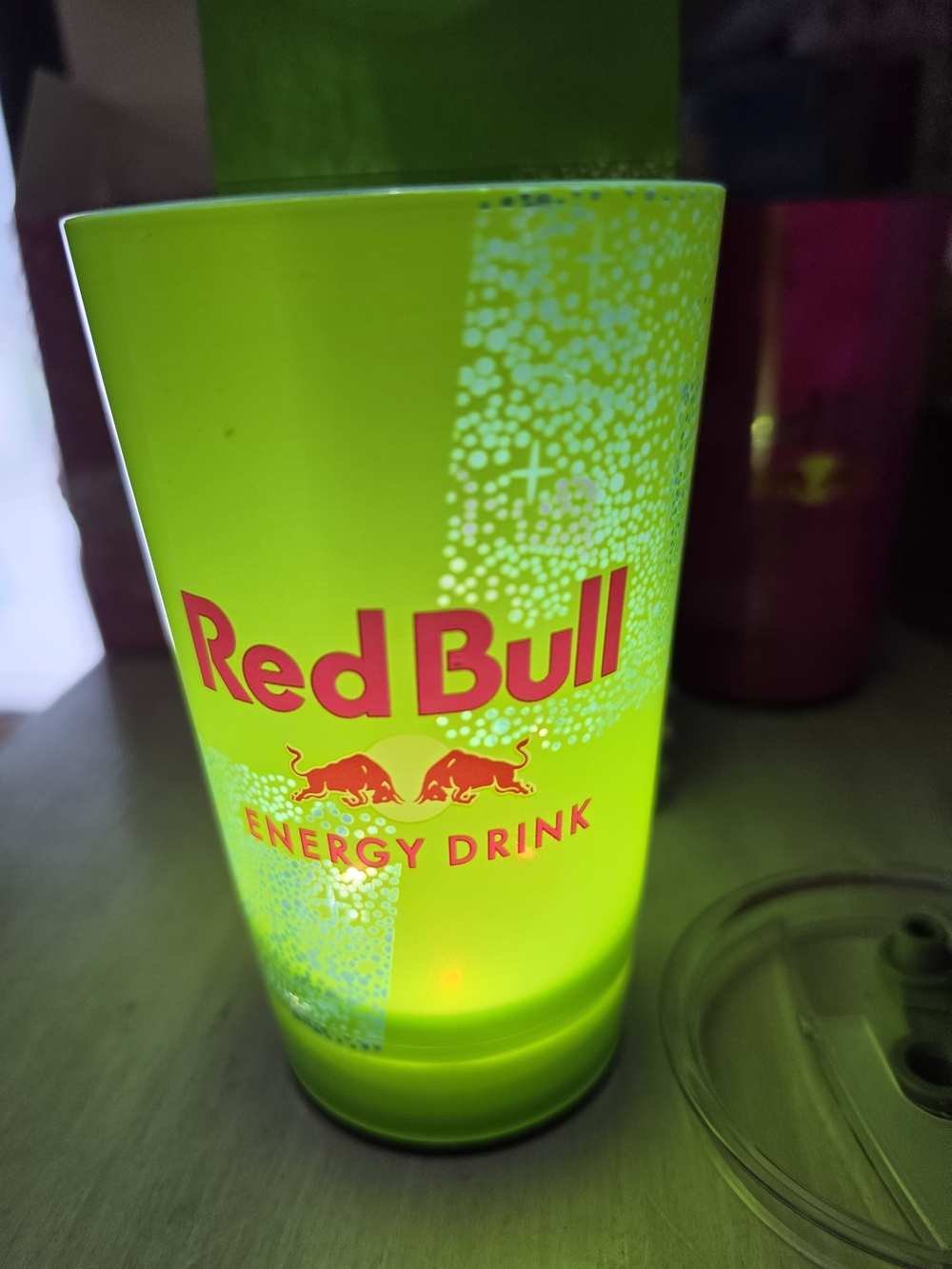 Rwd Bull Neon Green Luminous  Party Cup